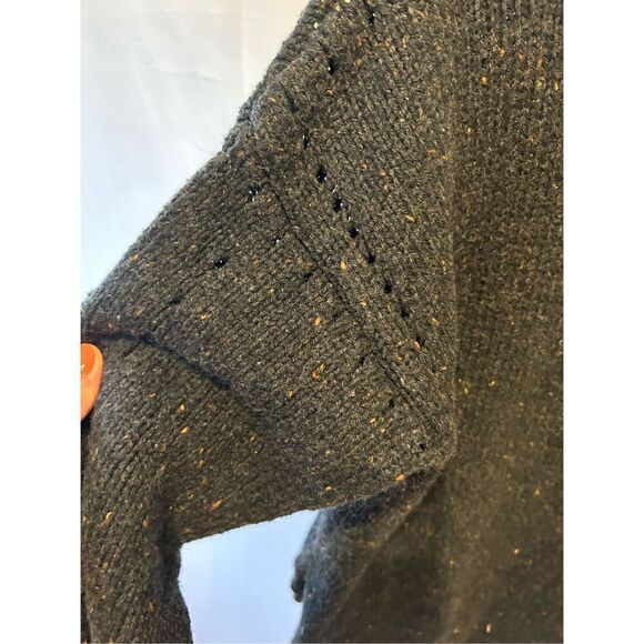 WILDFOX After PARTY GREY/black intentionally distressed small sweater high lo he - Picture 5 of 12